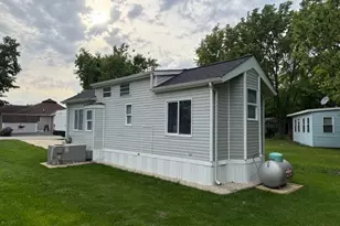 156 Smallmouth Ln, Wilmington, IL 60481 - Photo 5