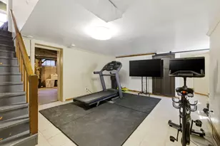1423 Kirk St, Evanston, IL 60202 - Photo 15