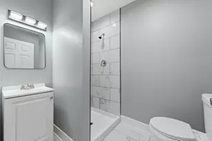 7732 S Phillips Ave, Chicago, IL 60649 - Photo 21
