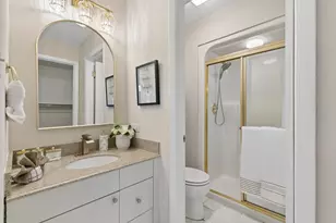 726 E 194th St, Glenwood, IL 60425 - Photo 13