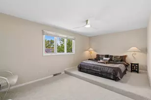 726 E 194th St, Glenwood, IL 60425 - Photo 11