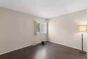 726 E 194th St, Glenwood, IL 60425 - Photo 15