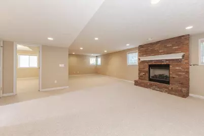2004 Withers Lane, Bloomington, IL 61704 - Photo 39