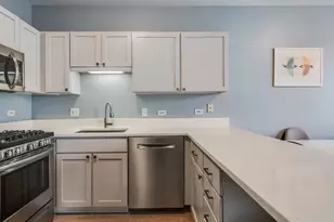 645 N Kingsbury St, Chicago, IL 60654 - Photo 7