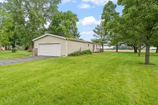 462 County Rd 2600 N, Mahomet, IL 61853 - Photo 21