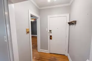 2330 N Lincoln Park W Ave, Chicago, IL 60614 - Photo 7