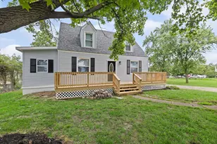 21 Mills Cart Rd, Salem, IL 62881 - Photo 3