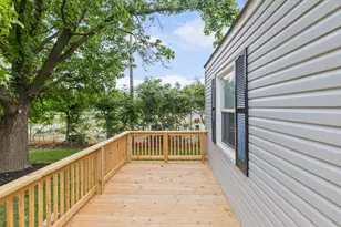 21 Mills Cart Rd, Salem, IL 62881 - Photo 5