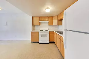 26371 N Diamond Lake Rd, Mundelein, IL 60060 - Photo 11
