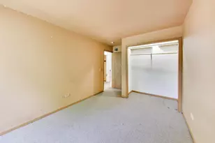26371 N Diamond Lake Rd, Mundelein, IL 60060 - Photo 27