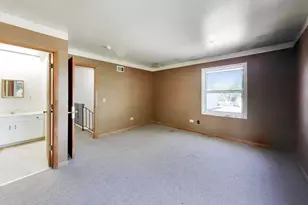 26371 N Diamond Lake Rd, Mundelein, IL 60060 - Photo 19