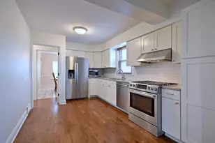 1620 N 73rd Ct, Elmwood Park, IL 60707 - Photo 7