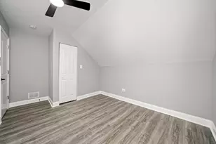 7918 S Anthony Ave, Chicago, IL 60619 - Photo 25