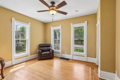 17 S Liberty Street, Elgin, IL 60120 - Photo 9