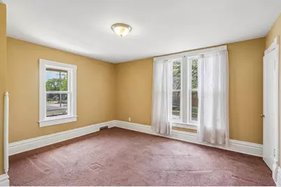 17 S Liberty Street, Elgin, IL 60120 - Photo 11