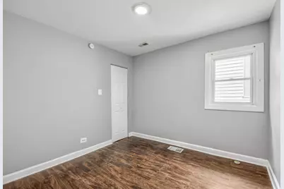 12025 S Prairie Avenue, Chicago, IL 60628 - Photo 19