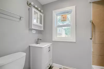 12025 S Prairie Avenue, Chicago, IL 60628 - Photo 21