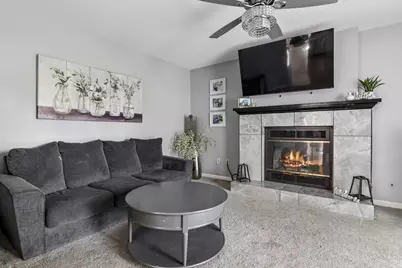 1050 Grenada Drive, Aurora, IL 60506 - Photo 9