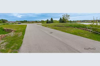 18730 Welch Way, Country Club Hills, IL 60478 - Photo 23