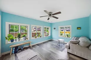 389 S Westgate Rd, Des Plaines, IL 60016 - Photo 9