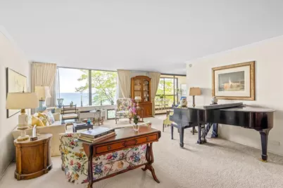 [Address not provided], Wilmette, IL 60091 - Photo 3