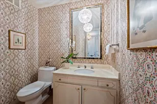 [Address not provided], Wilmette, IL 60091 - Photo 11