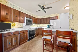 [Address not provided], Wilmette, IL 60091 - Photo 9