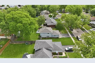 850 Gerald Avenue, South Elgin, IL 60177 - Photo 45