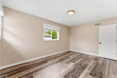 850 Gerald Avenue, South Elgin, IL 60177 - Photo 21