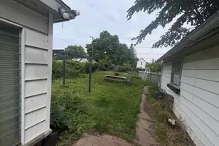 609 E 5th St, Rock Falls, IL 61071 - Photo 3
