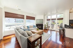 700 W Grand Ave, Chicago, IL 60654 - Photo 9