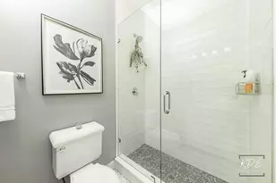 700 W Grand Ave, Chicago, IL 60654 - Photo 19