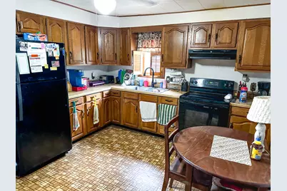102 E Grove Street, Streator, IL 61364 - Photo 5