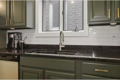 1333 N Bosworth Avenue #2, Chicago, IL 60642 - Photo 15