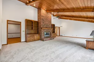 6S155 W Ridge Dr, Aurora, IL 60506 - Photo 7