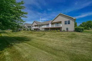 1629 Warrenton Ct, Byron, IL 61010 - Photo 35