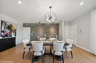 1203 W Superior St, Chicago, IL 60642 - Photo 3