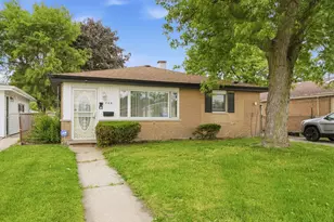 1266 Burnham Ave, Calumet City, IL 60409 - Photo 1