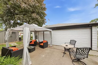 1266 Burnham Avenue, Calumet City, IL 60409 - Photo 13