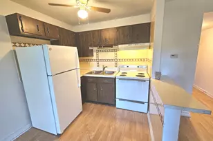 49 Oak Hill Colony St, Fox Lake, IL 60020 - Photo 5