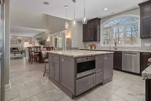4811 Preserve Pkwy, Long Grove, IL 60047 - Photo 13