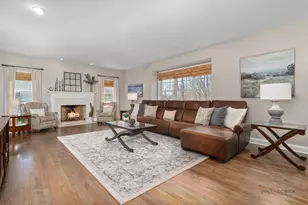 4811 Preserve Pkwy, Long Grove, IL 60047 - Photo 27