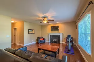 715 Sedgegrass Dr, Champaign, IL 61822 - Photo 15
