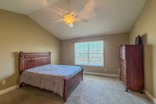 715 Sedgegrass Dr, Champaign, IL 61822 - Photo 21
