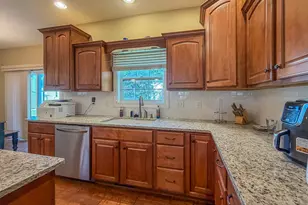 715 Sedgegrass Dr, Champaign, IL 61822 - Photo 11