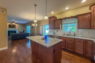 715 Sedgegrass Dr, Champaign, IL 61822 - Photo 7