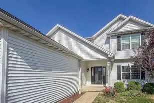 715 Sedgegrass Dr, Champaign, IL 61822 - Photo 3