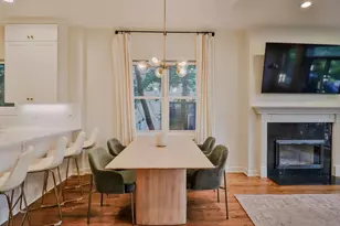 1109 W Cornelia Ave, Chicago, IL 60657 - Photo 7