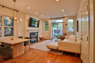 1109 W Cornelia Ave, Chicago, IL 60657 - Photo 11