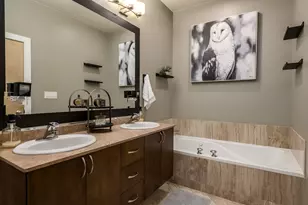 1621 W North Ave, Chicago, IL 60622 - Photo 13